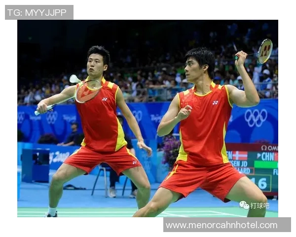 成都羽毛球队反击战术解析与实战应用探讨 成都羽毛球队反击战术解析与实战应用探讨