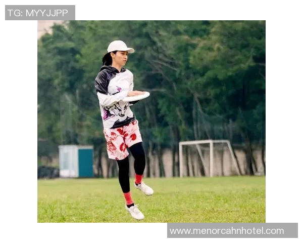 独家解读:杭州飞盘队耐力对比分析与训练策略探讨 独家解读:杭州飞盘队耐力对比分析与训练策略探讨