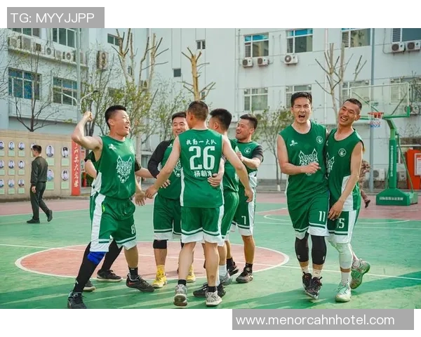 从零起步篮球技巧全解析助你快速提升球场表现 从零起步篮球技巧全解析助你快速提升球场表现