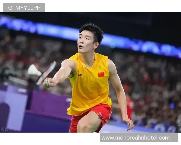 南京足球队在大师赛中的战术表现分析与点评展望