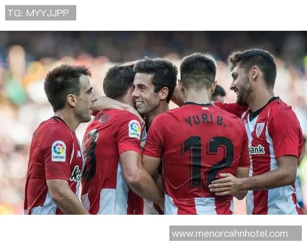 卡昂与兰斯历史交锋回顾及战绩分析揭示两队竞争态势 卡昂与兰斯历史交锋回顾及战绩分析揭示两队竞争态势