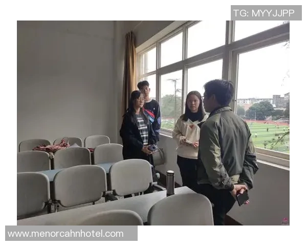 朱俊龙的成长之路：从青涩少年到职场精英的蜕变与奋斗故事