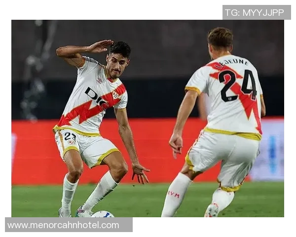 曼联与巴伦西亚精彩对决视频回顾全场亮点与精彩瞬间分享