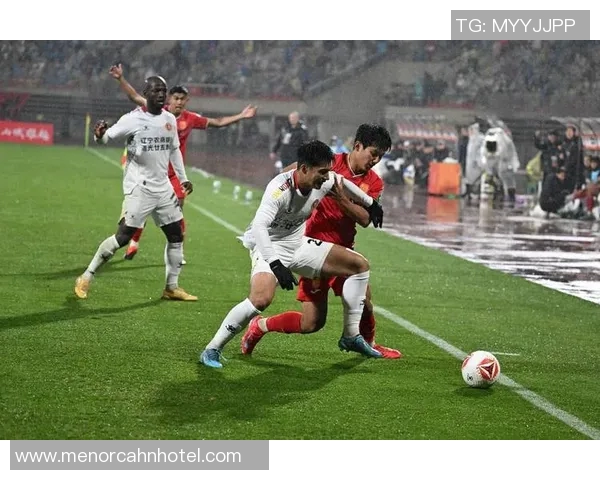 沈阳宏运迎战呼和浩特争夺中甲联赛关键三分之战