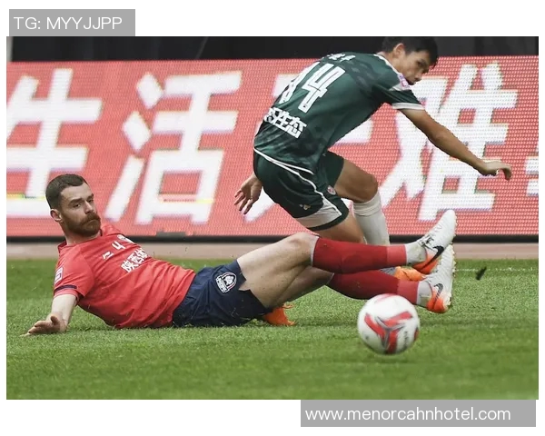 陕西大秦迎战梅县铁汉争夺赛季关键三分的激烈对决 陕西大秦迎战梅县铁汉争夺赛季关键三分的激烈对决